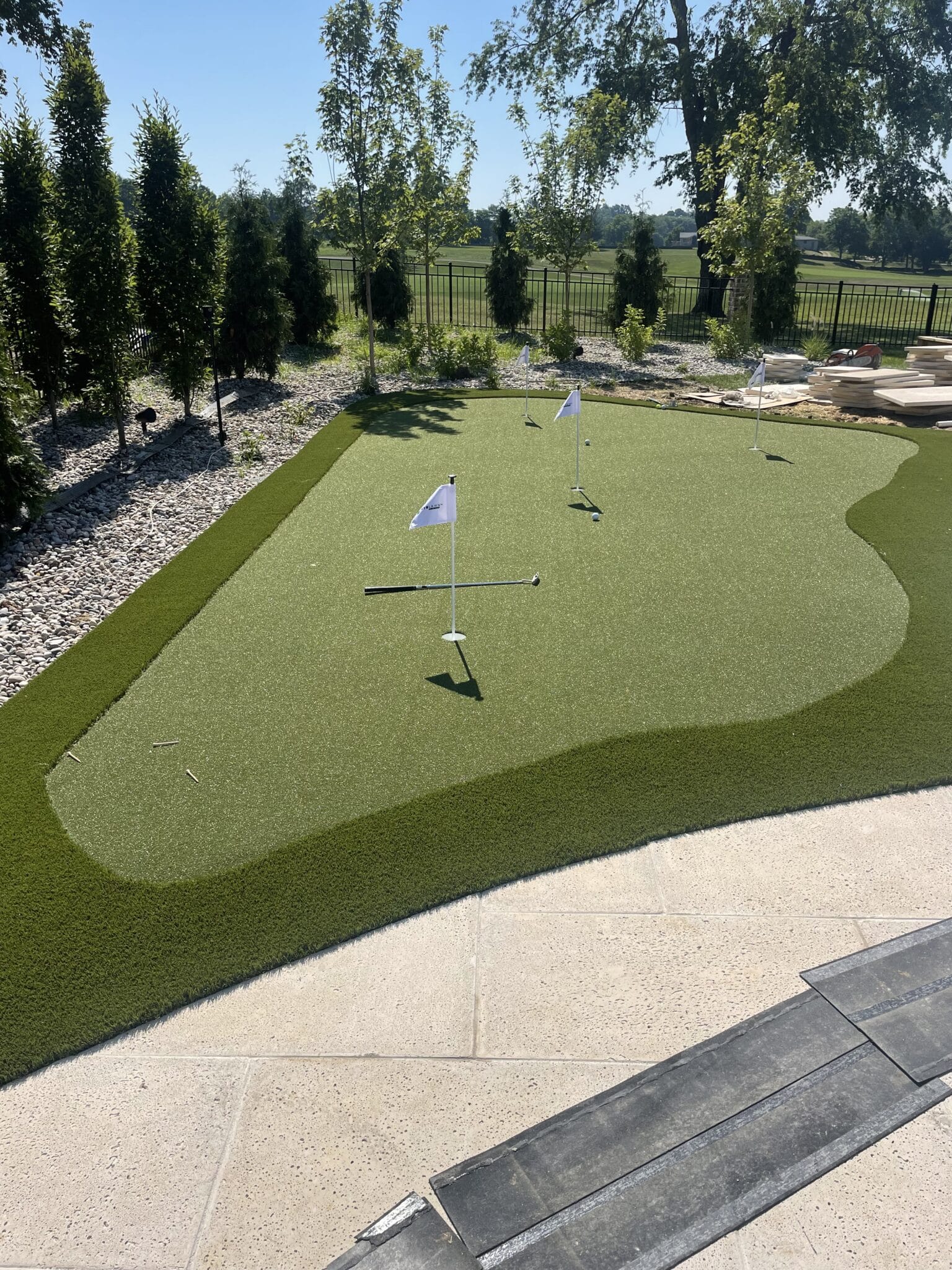 SYNLawn Backyard Putting Green