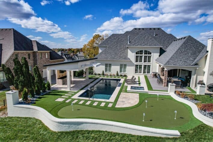 residential backyard artificial grass