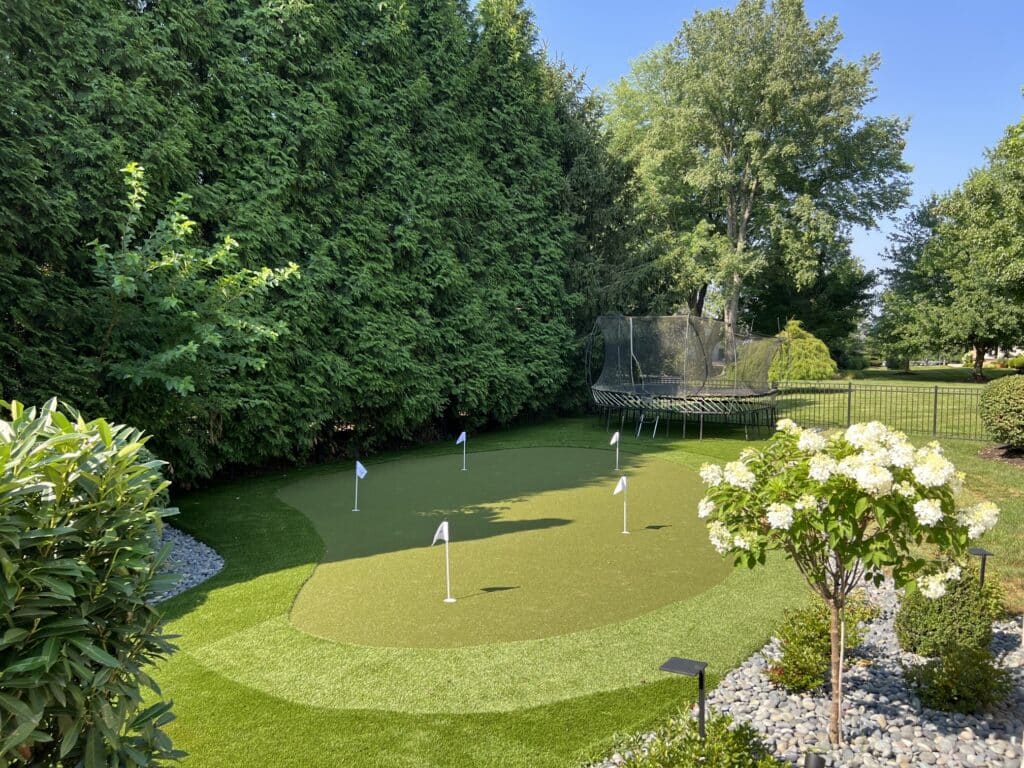 Putting green installed by SYNLawn