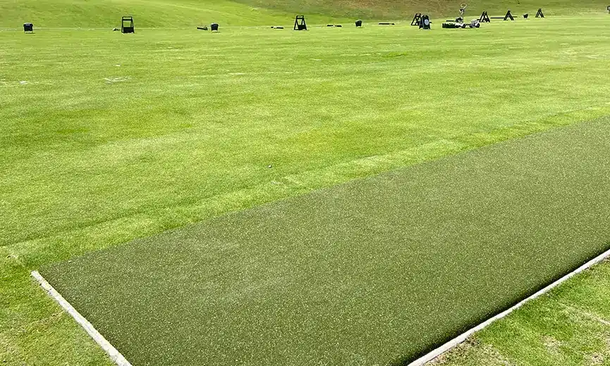 Artificial grass driving range installed by SYNLawn