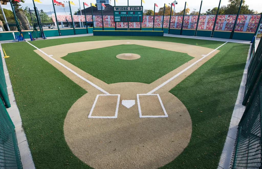 Artificial grass baseball field in Louisville, KY