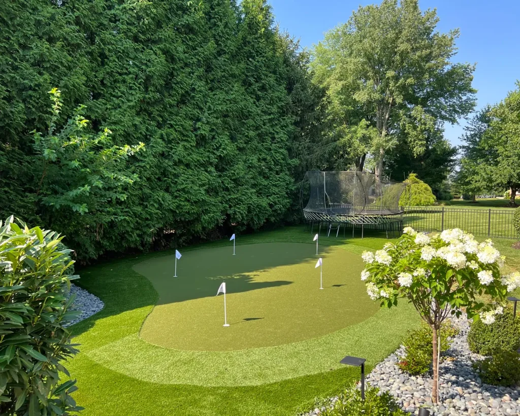 Backyard golf green installed by SYNLawn